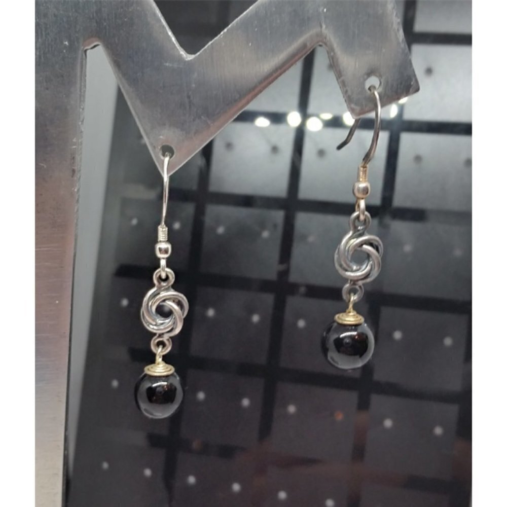 ARTISAN crafted sterling silver drop earrings with black stone gemstone